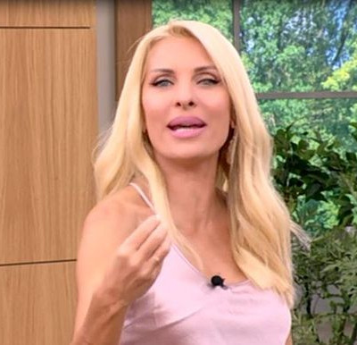 Κορίτσια, η Ελένη αποκάλυψε το μυστικό της ομορφιάς της