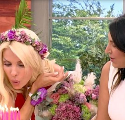 Απολαυστική Ελένη: Άρχισε να μετρά τα κεράκια στην τούρτα – Δε φαντάζεστε τι ευχή έκανε!