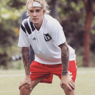 Η αλλαγή στο λουκ του Justin Bieber πολύ μας ενθουσίασε!