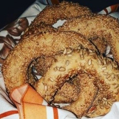 Κουλούρια Θεσσαλονίκης με κανέλα και πορτοκάλι