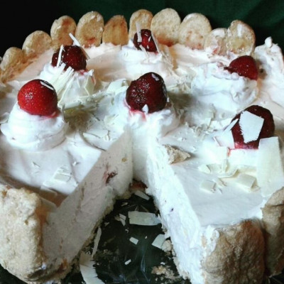 Charlotte με cream Bavarian