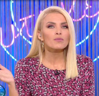 Η στιγμή που η Καινούργιου ανακοίνωσε το "κόψιμο" των Αποκαλυπτικών