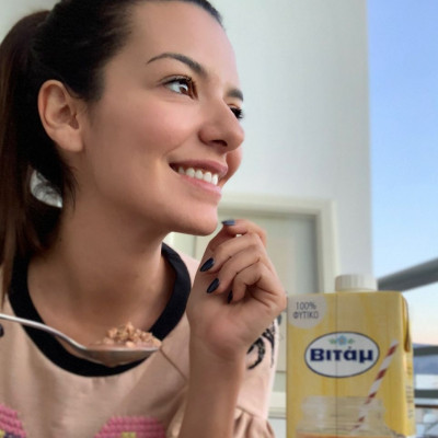 Τα δημητριακά μου τα σερβίρω με Βιτάμ ρόφημα κακάο & φουντούκι