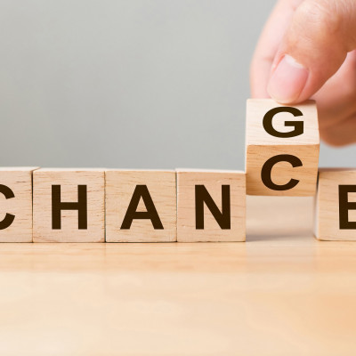 Ζώδια Σήμερα 15/11: Η τακτική του αιφνιδιασμού