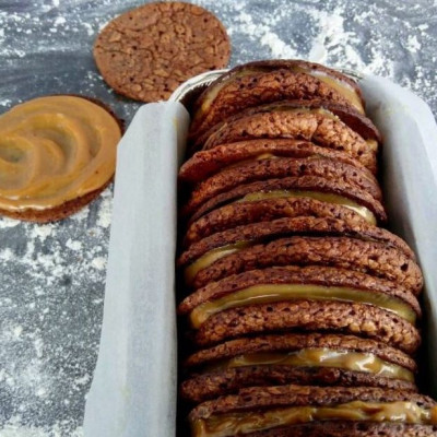 Brownie cookies γεμιστά με καραμέλα γάλακτος