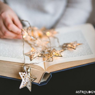 Όχι Black Friday αλλά... Astro Friday! Προλάβετε Αναλύσεις και Βιβλία με έκπτωση έως 60%