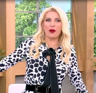 Ελένη: Η αναστάτωσή της on air – Tι ζήτησε από τους συνεργάτες της