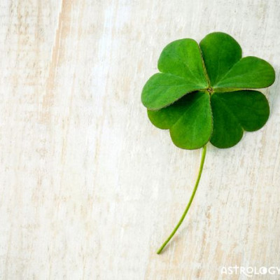 Ζώδια Σήμερα 26/11: Αν θες περισσότερη τύχη, κυνήγησε περισσότερες ευκαιρίες