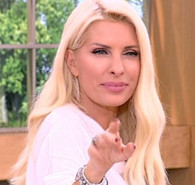 Ελένη Μενεγάκη: Δε φαντάζεστε τι πήγε να «προδώσει» στον «αέρα» της εκπομπής