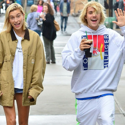 Hailey Baldwin-Justin Bieber: Τι συμβαίνει όταν ένα ζευγάρι αρχίζει να ντύνεται ίδια;