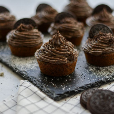 Oreo cupcakes με καραμέλα