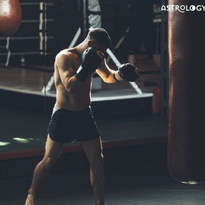 Ζώδια Σήμερα 3/12: Η πιθανότητα να νικήσεις εξαρτάται από την επίθεση