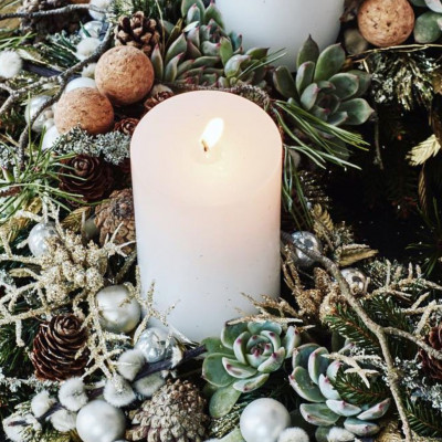 Χριστουγεννιάτικη διακόσμηση με κεριά: 25 μοναδικές ιδέες για το σπίτι σας (pics)