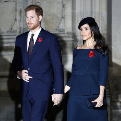 Meghan Markle-Πρίγκιπας Harry: Οι παπαρατσίστικες φωτογραφίες και η φουσκωμένη κοιλιά της