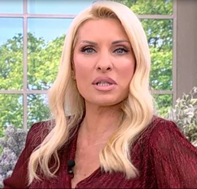 Ελένη: Αν χτυπήσετε την πόρτα του σπιτιού της, έτσι θα σας υποδεχθεί!