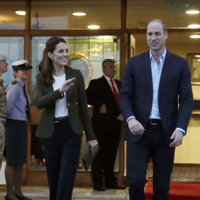 Το αστείο σχόλιο του πρίγκιπα William για την Kate Middleton δεν έγινε άδικα viral