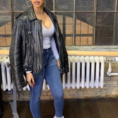 Είναι γεγονός! Η τραγουδίστρια απαντά στη φήμη πως ο γάμος της ήταν ψεύτικος