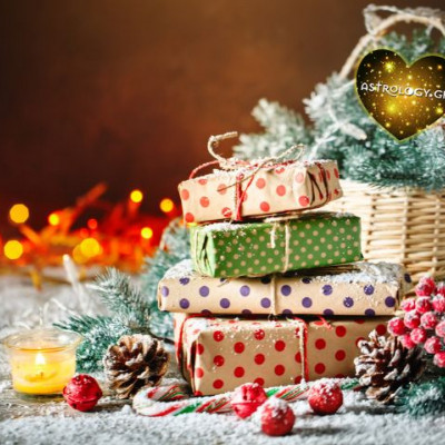 Ζώδια Σήμερα 25/12: Λαμπερά και εντυπωσιακά Χριστούγεννα!