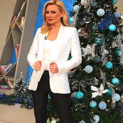 Κατερίνα Καραβάτου: Όλες οι φωτογραφίες που δημοσίευσε με τα παιδιά της μέσα στο 2018 (pics)