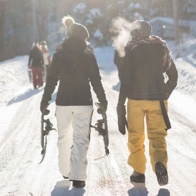 Τι συμβαίνει όταν εκείνος θέλει να κρατήσει τη σχέση κρυφή στα social media