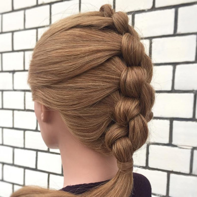 Video! Για να κάνεις αυτή την γαλλική κοτσίδα, δεν θα χρειαστεί να πλέξεις ούτε μία τούφα…