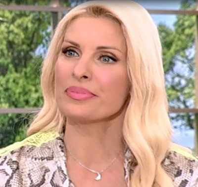 Η Ελένη Μενεγάκη αποκάλυψε τη συνήθειά της!