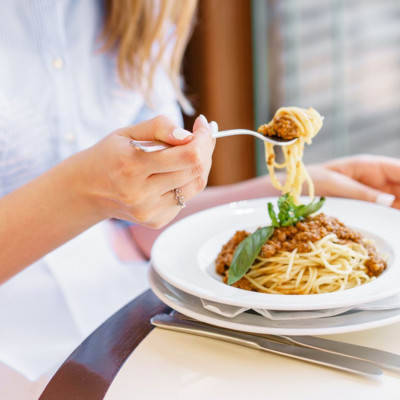 Αδυνάτισμα: Μετρήστε μπουκιές, όχι θερμίδες