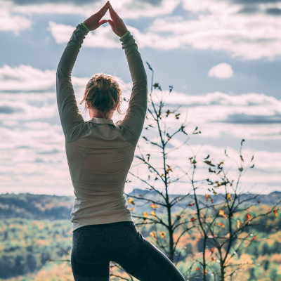 Γίνε μία teen yogi με ένα πρόγραμμα ειδικά για εσένα