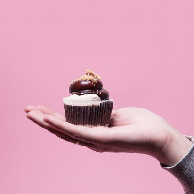 10 τρόποι για να απολαύσεις ένα cupcake χωρίς να χαλάσεις τη δίαιτα!