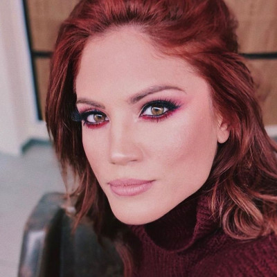 Η Μαίρη Συνατσάκη φωτογραφίζει τον άντρα της ζωής της