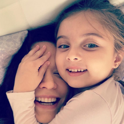 Η μικρή Λήδα από το «Τατουάζ» στην πρώτη της φωτογράφιση