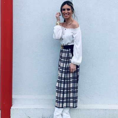 Αυτός είναι ο κούκλος αδερφός της Αθηνάς Οικονομάκου (pics)