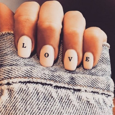 10 Valentine’s μανικιούρ που δεν μας φέρνουν πονοκέφαλο!