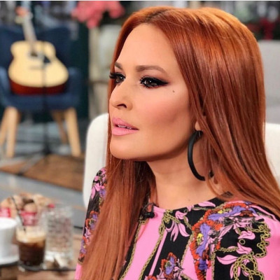 Η Σίσσυ Χρηστίδου έχει φορέσει 10 φορέματα που όλες έχουμε ζηλέψει