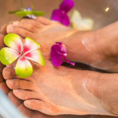 7 μυστικά για την καταπολέμηση της κακοσμίας των ποδιών