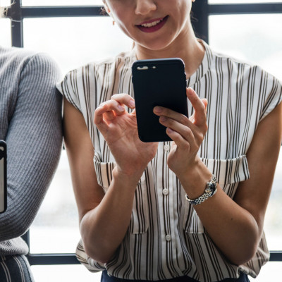 13 tips για να μη μένεις χωρίς μπαταρία στο κινητό σου