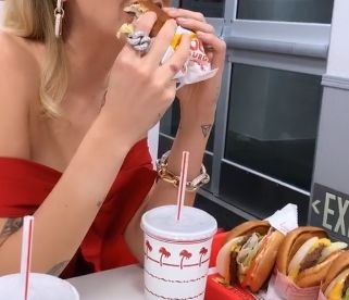 Ποια διάσημη star μετά τα Oscars πήγε για burgers;