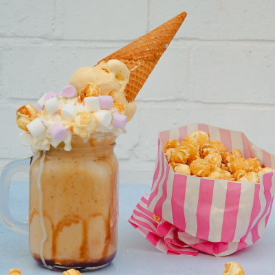 Όχι άλλο milkshake: Φτιάξε μόνη σου τα πιο εύκολα freakshakes