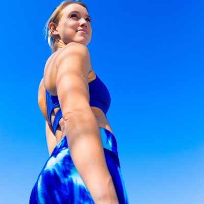 Διώξε το λίπος και γύμνασε το εσωτερικό από τα μπράτσα σου σε πέντε λεπτά