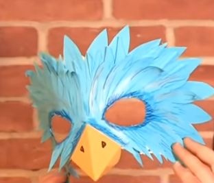 DIY : Φτιάξε μόνη σου μια φανταστική μάσκα για τις απόκριες