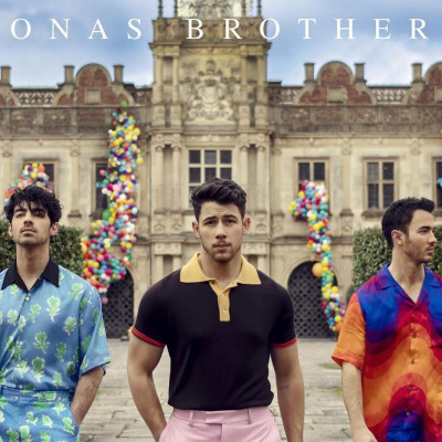 Break the Internet! Το νέο τραγούδι των Jonas Brothers μετά από 6 χρόνια μαζί με τα κορίτσια τους