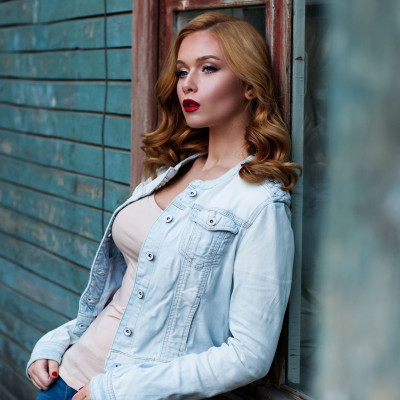 Wow! Μπορείς να φτιάξεις μπούκλες στα μαλλιά μόνο με ένα μπουκάλι