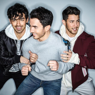 Jonas Brothers Alert! Ποιο από τα τρία αδέρφια Jonas διέλυσε το συγκρότημα πριν από 6 χρόνια;