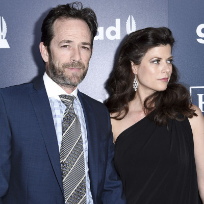 Η πρώην σύζυγος του Luke Perry και ο γιος του στην πρώτη τους εμφάνιση μετά το δυσάρεστο συμβάν