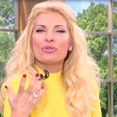 Κι όμως η Ελένη Μενεγάκη έστειλε μήνυμα on air στον Μάκη της