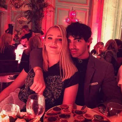Ο Joe Jonas θύμωσε με τη Sophie Turner για έναν λογικό αλλά αστείο λόγο