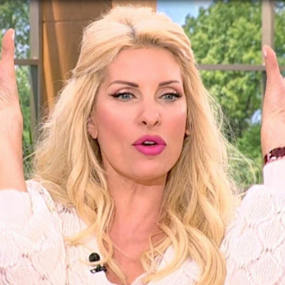 Ελένη Μενεγάκη: Δεν φαντάζεστε τι αποκάλυψε για την Μαρίνα της, που έχει γενέθλια