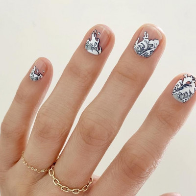 Τα #WaveNails της Betina Goldstein είναι ό, τι πρέπει για σήμερα…