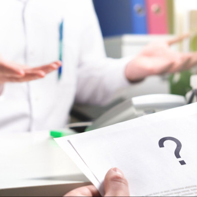 Η μυστηριώδης ασθένεια που παραλύει τα παιδιά