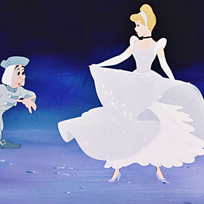 New Cinderella in Town; Ποια θα είναι η πρωταγωνίστρια του remake της Σταχτοπούτας!